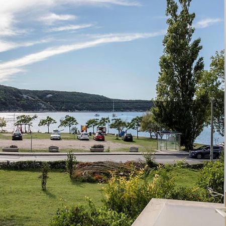 Apartments Stanicic Kampor Εξωτερικό φωτογραφία