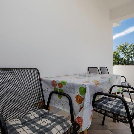 Apartments Stanicic Kampor Εξωτερικό φωτογραφία