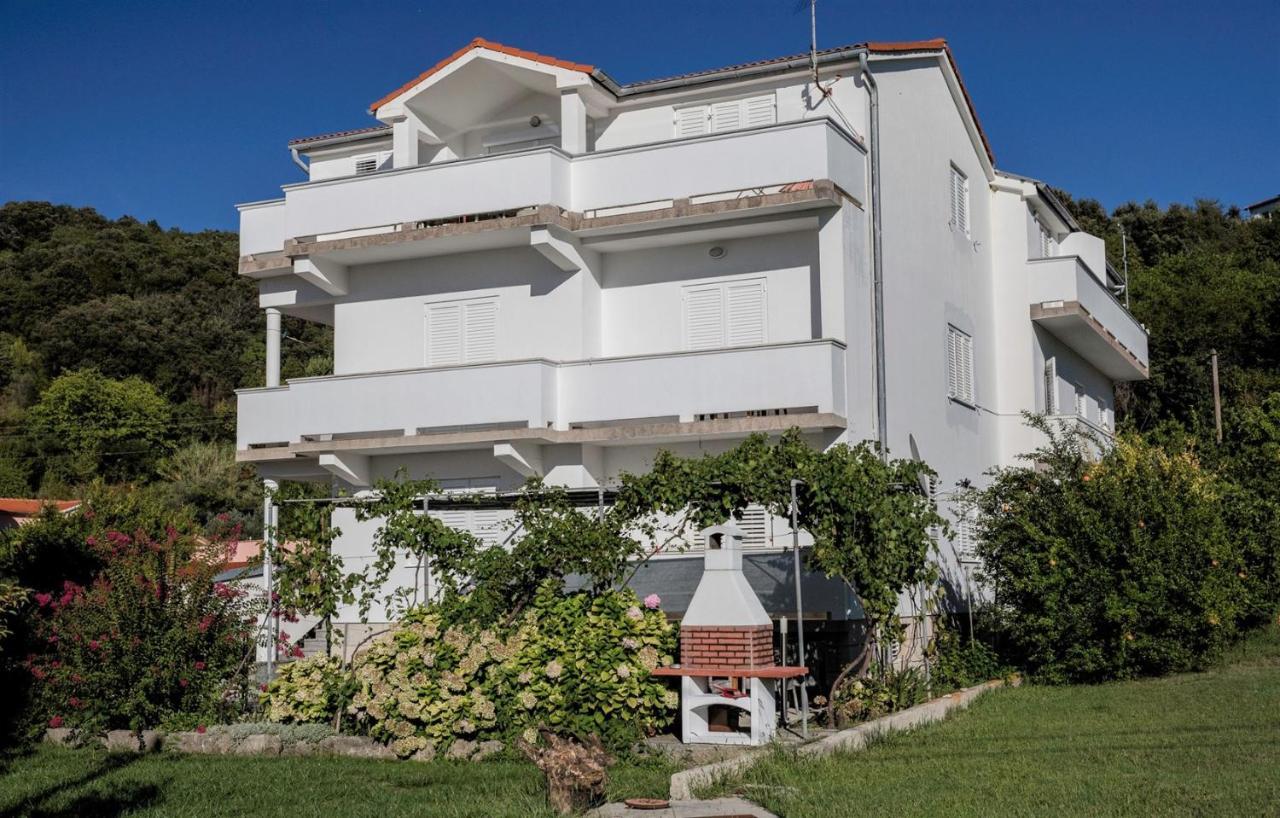 Apartments Stanicic Kampor Εξωτερικό φωτογραφία