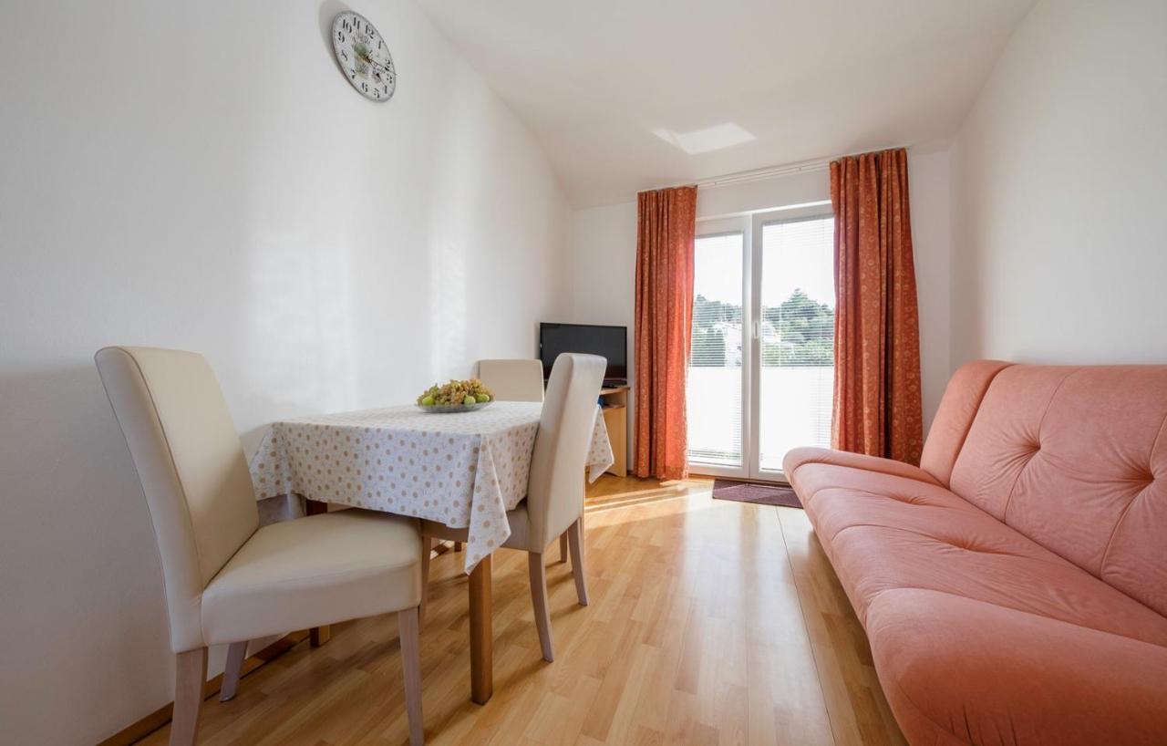 Apartments Stanicic Kampor Εξωτερικό φωτογραφία