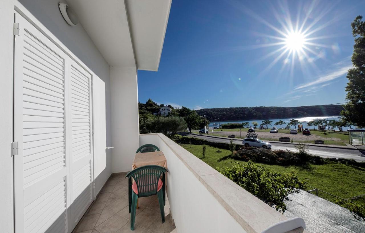 Apartments Stanicic Kampor Εξωτερικό φωτογραφία