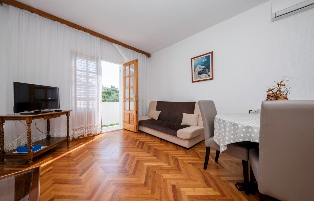 Apartments Stanicic Kampor Εξωτερικό φωτογραφία