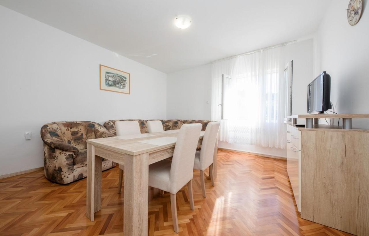 Apartments Stanicic Kampor Εξωτερικό φωτογραφία
