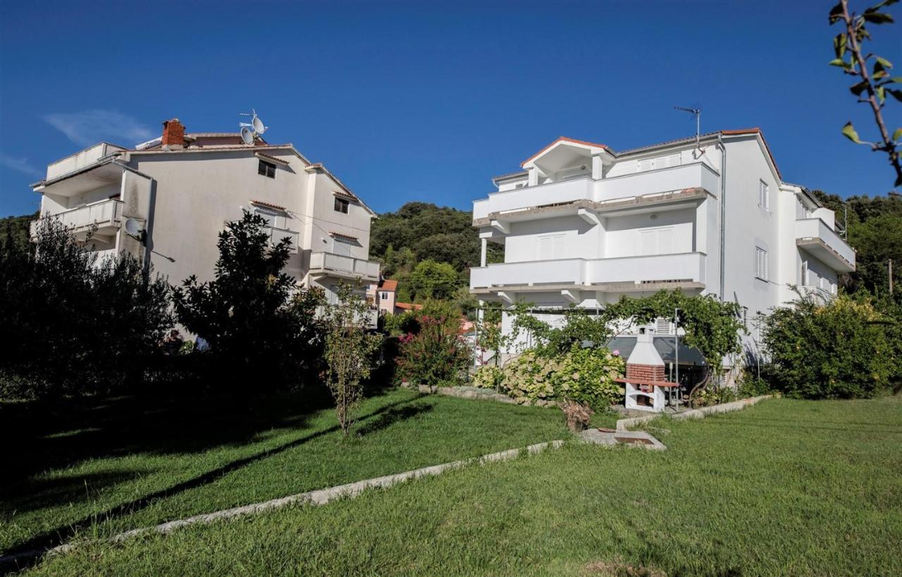 Apartments Stanicic Kampor Εξωτερικό φωτογραφία